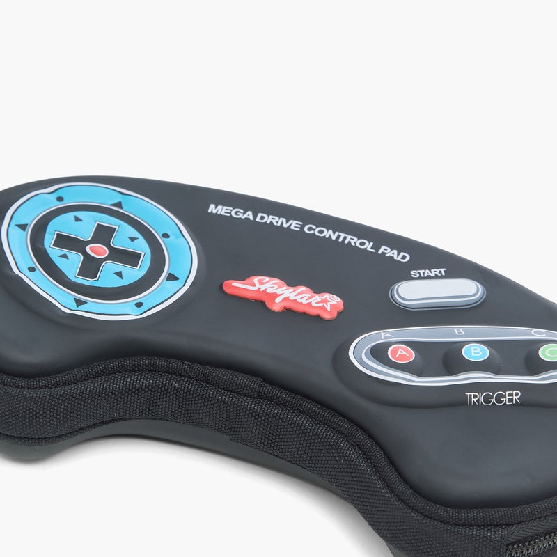 Skylar Mega Drive Control Pad Pouch for Gamers - Image 5